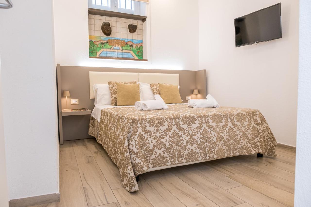 Barlaman Luxury Rooms Palermo Dış mekan fotoğraf