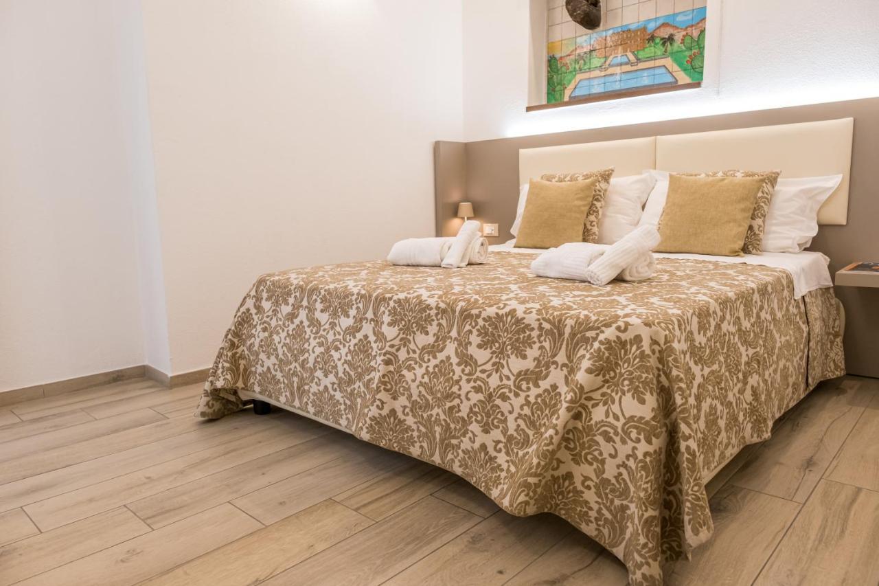 Barlaman Luxury Rooms Palermo Dış mekan fotoğraf